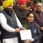 R.D. Khosla prodigy Akshta Sharma receives the Honor from Minister of Power and Public Works
